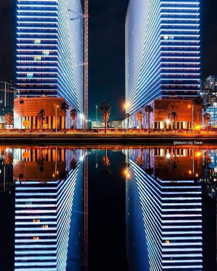 Orbi City Hotel On The Sea Батуми Экстерьер фото