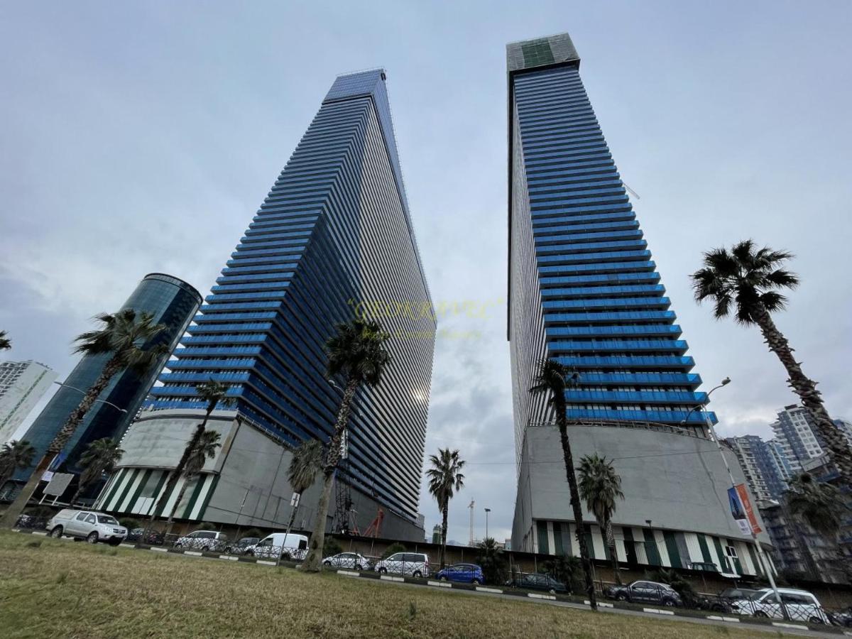 Orbi City Hotel On The Sea Батуми Экстерьер фото
