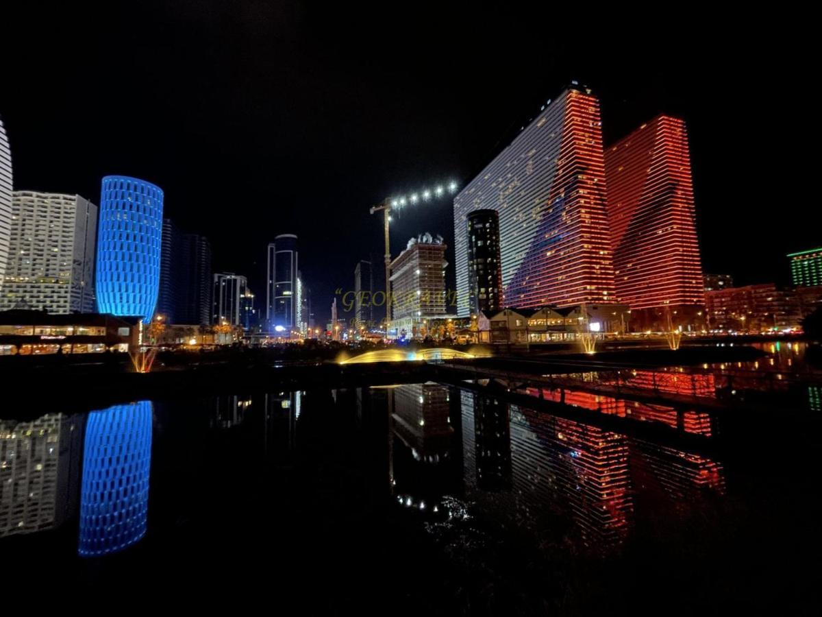 Orbi City Hotel On The Sea Батуми Экстерьер фото