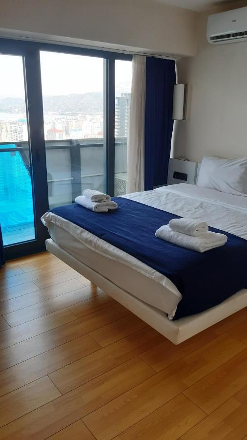 Orbi City Hotel On The Sea Батуми Экстерьер фото