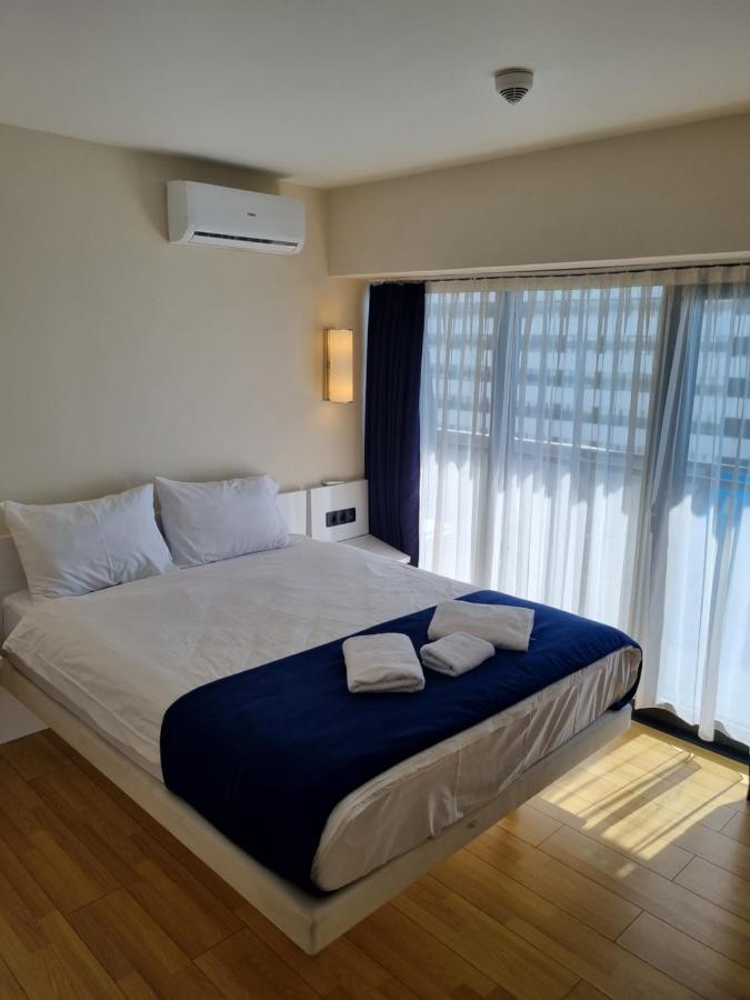 Orbi City Hotel On The Sea Батуми Экстерьер фото