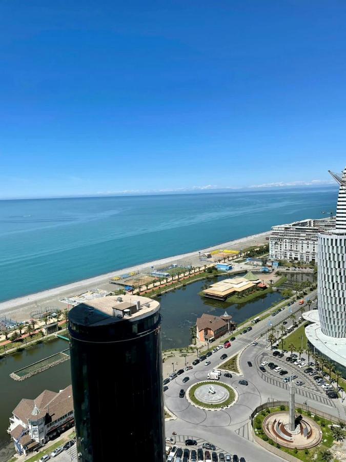 Orbi City Hotel On The Sea Батуми Экстерьер фото